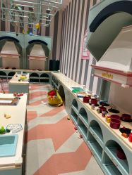 -奈尔宝家庭中心·亲子餐厅(鄞州万达店)