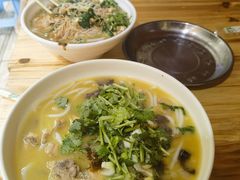 -文山荷鲜居(翠湖店)