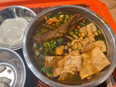-柳州肥姨妈大骨螺蛳粉(双阳路店)