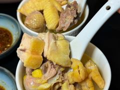 -鲜入唯煮·港式海鲜牛肉火锅(金宝街店)
