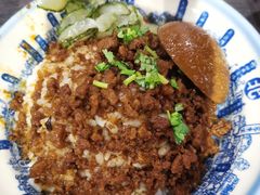 卤肉饭套餐-鹿港小镇(金虹桥国际中心店)