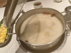 -煲王粤菜餐厅(中侨中心店)