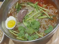 -青瓦餐厅·生鱼片·韩园烤肉(西塔店)