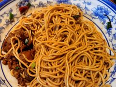 招牌辣肉干拌面-辣肉面大王(天平路店)