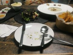 -HIGH FIVE哈福手工汉堡(桂林路店)