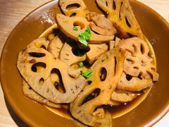 -川堂风·跷脚牛肉·乐山爆炒(宝山日月光店)