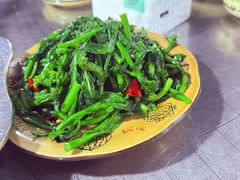 -廖哥泡椒兔(峨眉店)