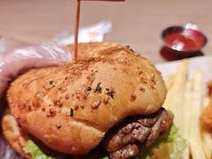 -必胜客(航洋国际店)