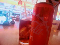 -J Daeng Seafood