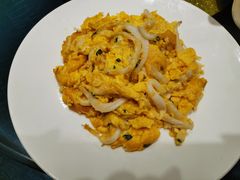 银鱼炒蛋-品味楼·醉卤·酱排骨·无锡特色菜