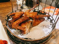 秘制脆皮乳鸽-避风塘(江桥万达店)