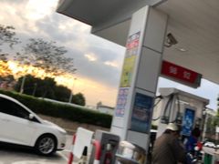 -中国石化北蔡加油站