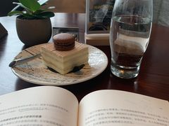 -隐秀山居酒店大堂吧