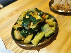 -晃晃悠悠酒肉合作社