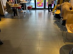 -麦当劳(斜土路2号店)