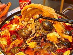 -老闵田螺馆·南昌市井菜·特色小吃(总店)