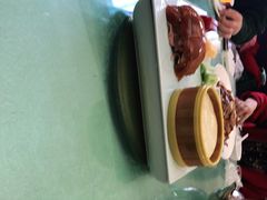 -六和聚传统烤鸭.天津菜(和平店)