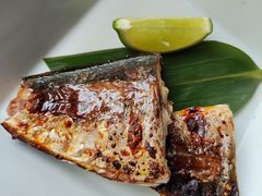 -穹六人间 people 6(岳阳路店)