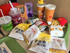 -麦当劳(华贸天地店)