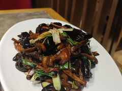 -老板恋上鱼(恒隆广场店)