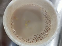 -粘豆包柴火铁锅炖