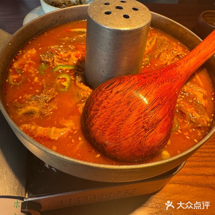 这家韩国料理超正宗！部队锅料超足