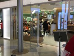 门面-奈雪的茶(亨特国际广场店)