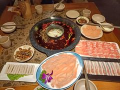 -舒家大院重庆老火锅(纪念塔店)