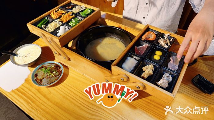 勺子米线·云南传统小吃市集(四方街店)图片