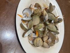 -岛中岛·海鲜大排档·万宁老字号(东澳店)