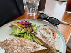 火鸡牛油果三明治-Jamaicablue Coffeeshop(中央广场店)