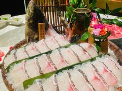 游水东南亚老虎斑-ONE FULL 古董港式海鲜火锅