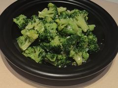 -八府香鸭·啫啫煲(华山路店)