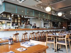 -ROAST coffee & eatery