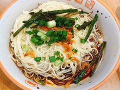 温泉蛋葱油拌面-陈家生煎(三坊七巷店)