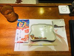 餐具摆设-肉魁屋·烧肉·烧鸟·酒场(高新店)