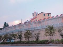 -汤山欢乐水世界