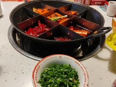 -厂花素芬九宫格火锅(银泰店)