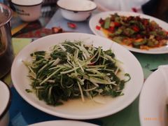 -泸沽肴(泸沽湖大洛水村农村信用社旁店)