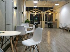 -黄金时代健身(CBD店)
