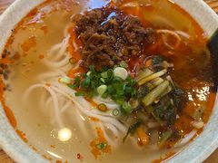 -双桥园·云南过桥米线(古城南门店)