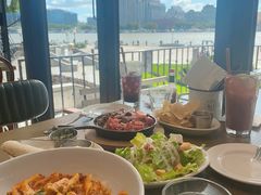 -Chili's Cafe&Bar奇利斯(滨江店)