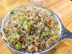 招牌酸菜炒饭-水浒烤肉(医学院店)