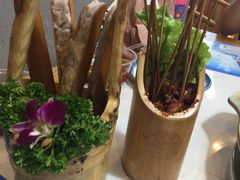 -三十出头鲜货火锅(邛崃店)