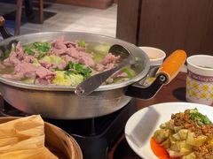 -全牛匠·乐山跷脚牛肉(西单华威约饭街店)