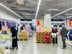 -BIGOFFS 超级折扣(仁恒伊势丹店)