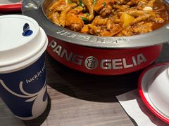 -胖哥俩肉蟹煲(石家庄长安万达店)