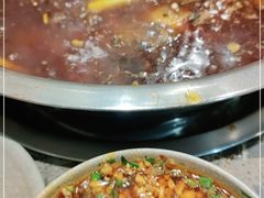 -肖肖酸萝卜鱼火锅(总店)