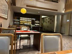-荷风细雨·中国茶宴(世纪大道店)