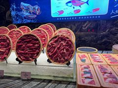 -雍容荟帝王蟹活龙虾展台自助(IFS黑金店)
